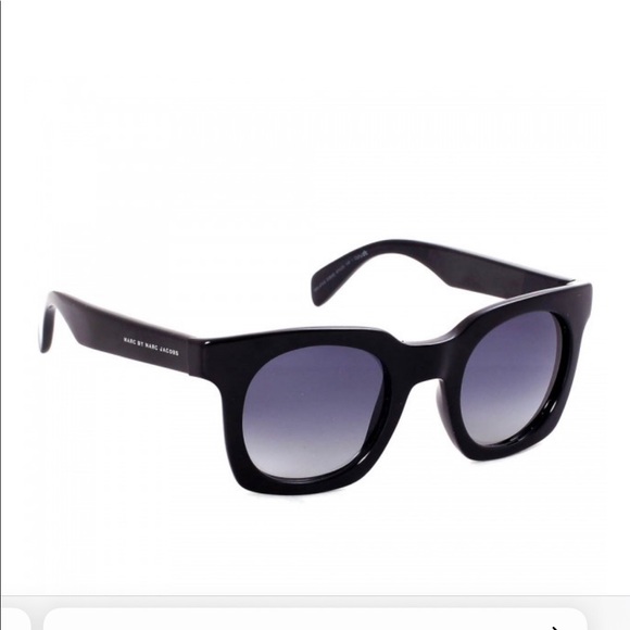 New MARC by MARC JACOBS Black Ladies Sunglasses - Picture 3 of 14
